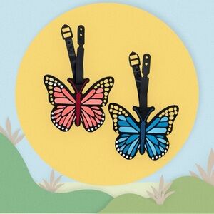 SET OF 2 🆕 BUTTERFLY LUGGAGE TAGS! 1 OF EACH COLOR! TAGS ARE SILICONE PVC.